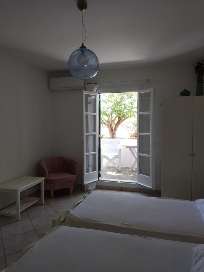 Elpidas Studios Agia Anna  エクステリア 写真